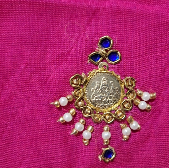 Indian traditional long dress - Picture 3 of 3